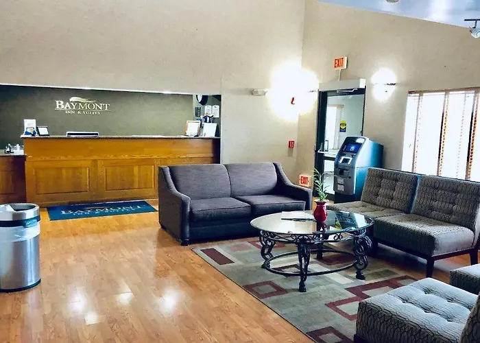 Baymont By Wyndham Hotel 3*