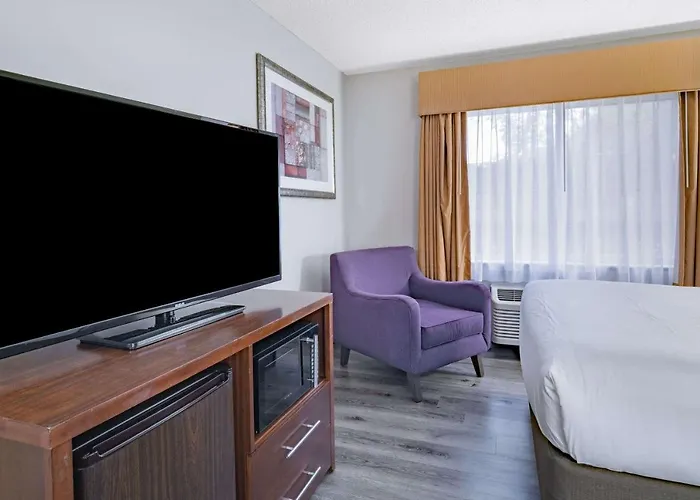 Baymont By Wyndham Gurnee